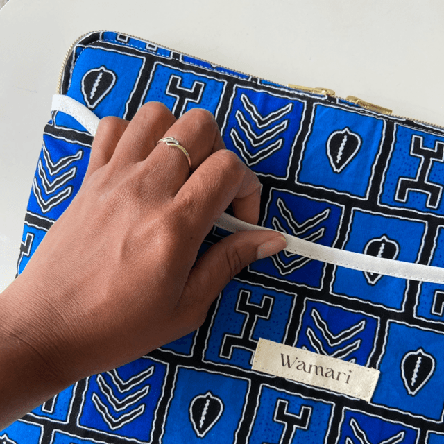 Pochette ordinateur / tablette Bogolan bleu