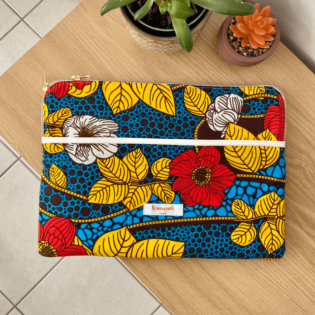 Pochette d'ordinateur / tablette - Éclat fleuri